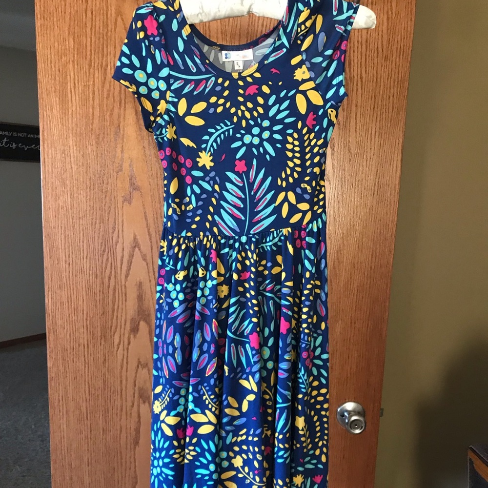 Girls LuLaRoe dress